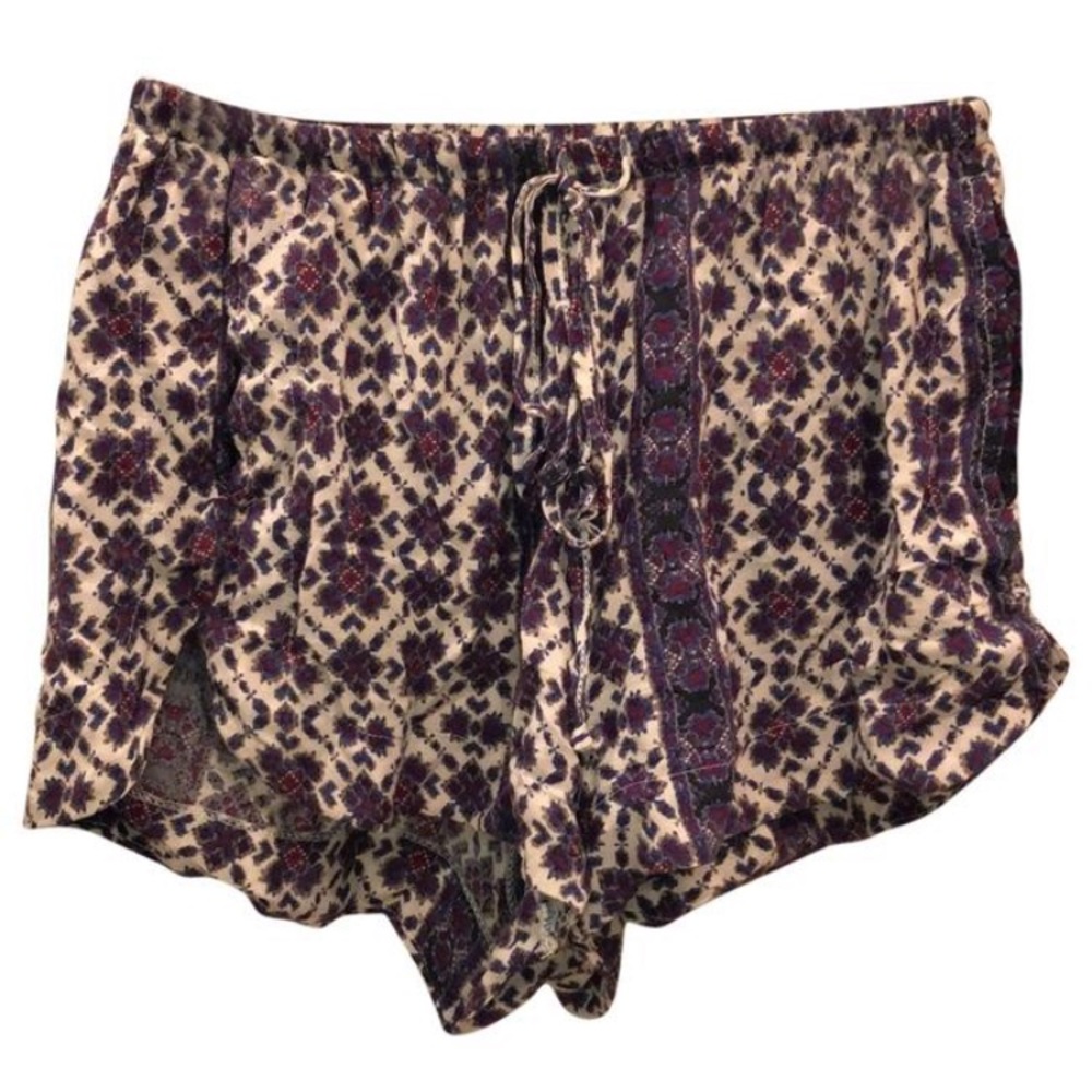 Brandy Melville Aztec pattern shorts